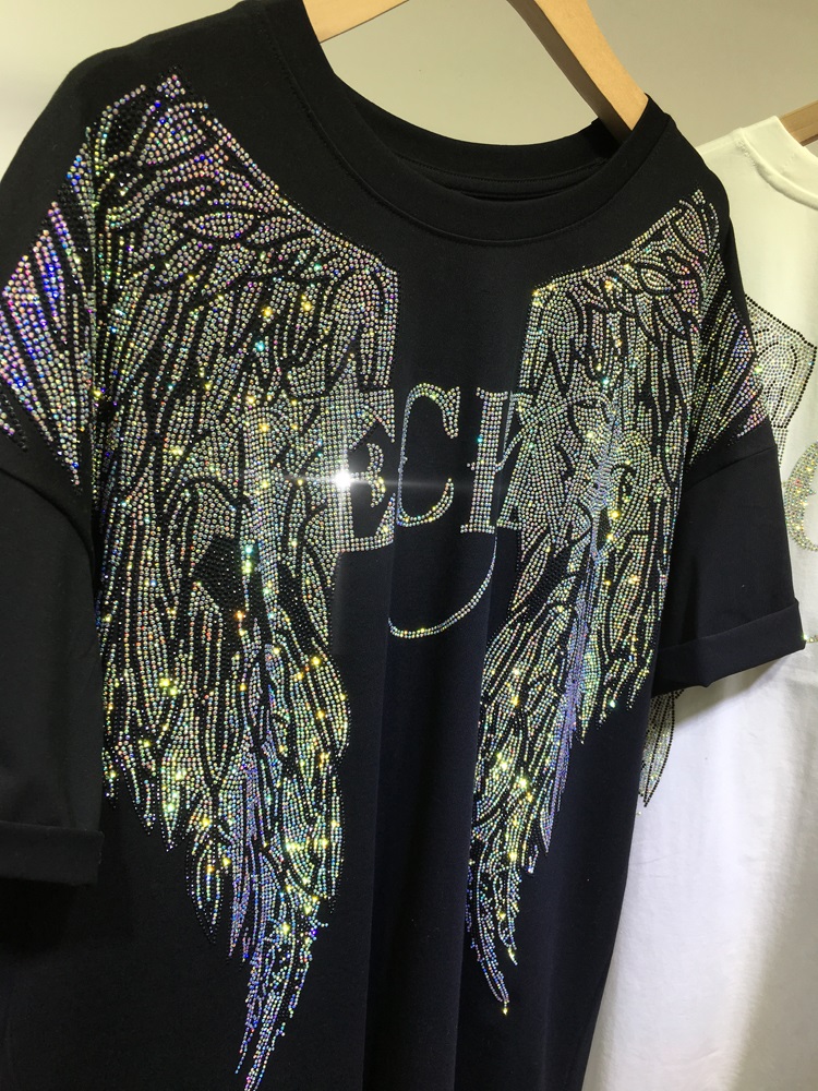L-4XL Oversize Rhinestone Ange – Streetwear Clothing Brands recenzja i cena